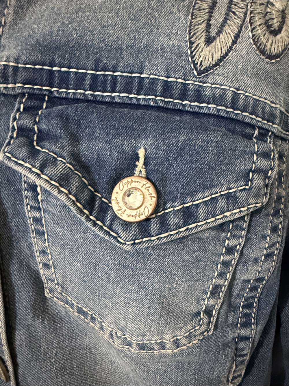 Embroidered Shoulder Blue Denim Jean Jacket - Women's Casual Jacket - Picture 4 of 5